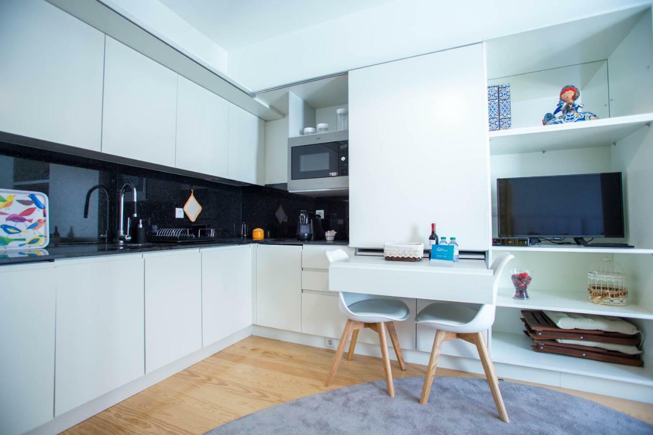 Almada Story Apartments By Porto City Hosts Eksteriør billede